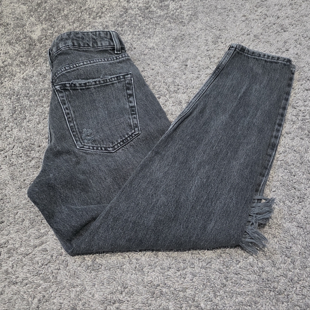 Topshop Black Washed High-Rise Cropped Jeans with Frayed Hem